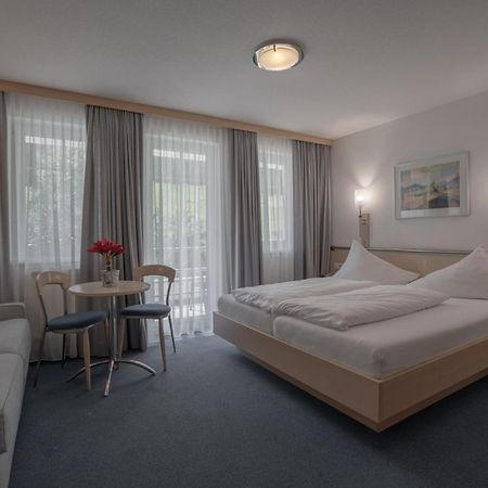 Petit Madlein Bed & Breakfast Ischgl Exterior foto