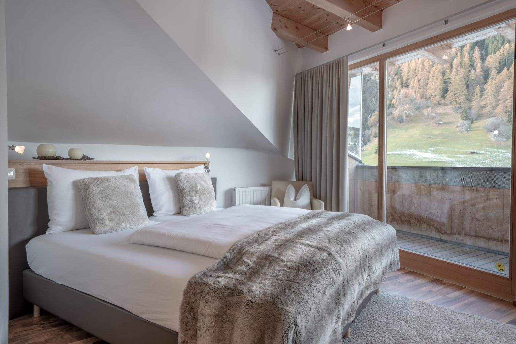 Petit Madlein Bed & Breakfast Ischgl Exterior foto