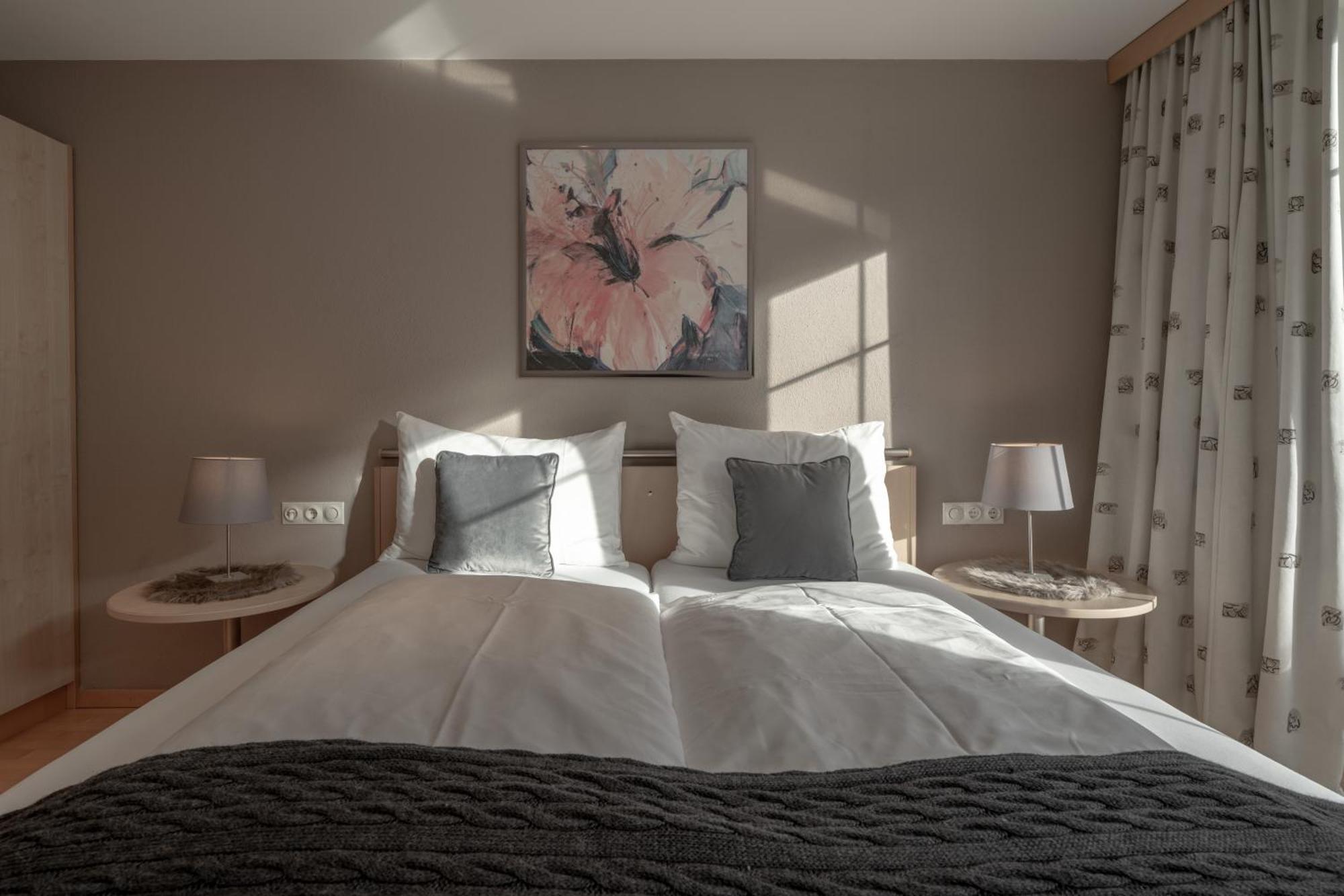 Petit Madlein Bed & Breakfast Ischgl Exterior foto